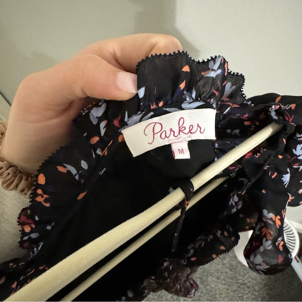 Parker Floral Silk 3/4 sleeve blouse - Picture 4 of 4